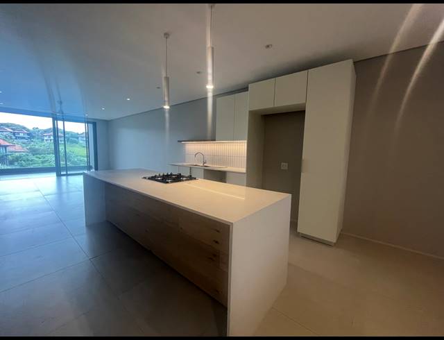 4 BEDROOM APARTMENT FOR SALE IN ZIMBALI ESTATE